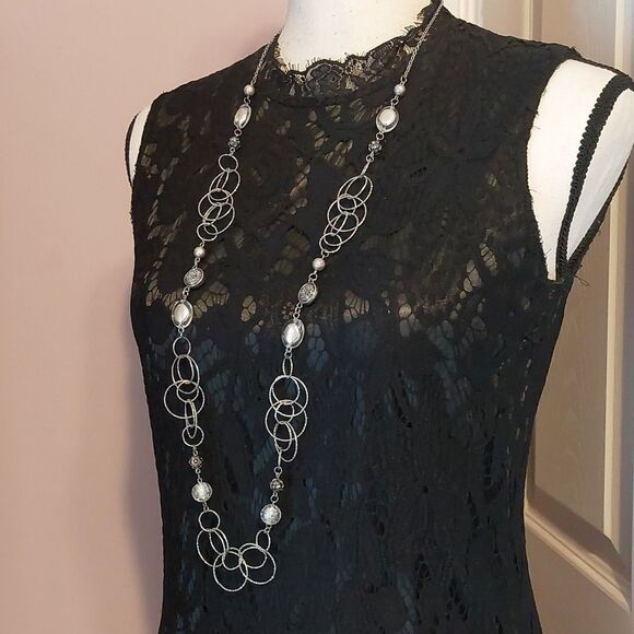 NY Collection Metallic Silver Tone Loops Station Style Statement Long Necklace - Picture 2 of 7